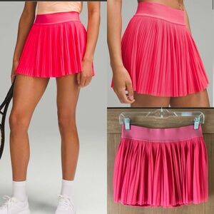 Lululemon Mesh Pleats Mid-Rise Mini Tennis Skirt in Lip Gloss Pink size 6 LWAIQS